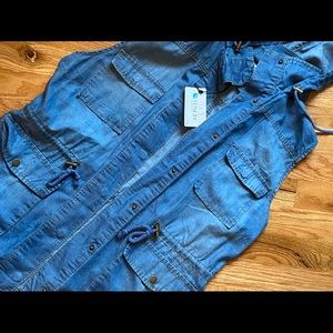 New Love Tree denim vest hoodie